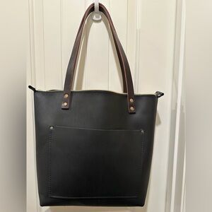 New AP Portland Leather Goods Smooth Black Medium Zip Tote